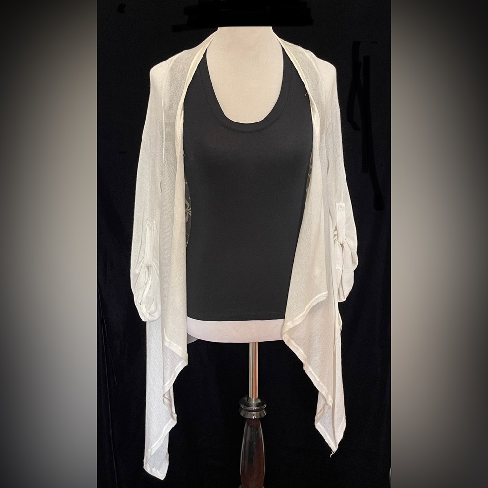 Kimono sweater with an embroidered sheer back in Ivory